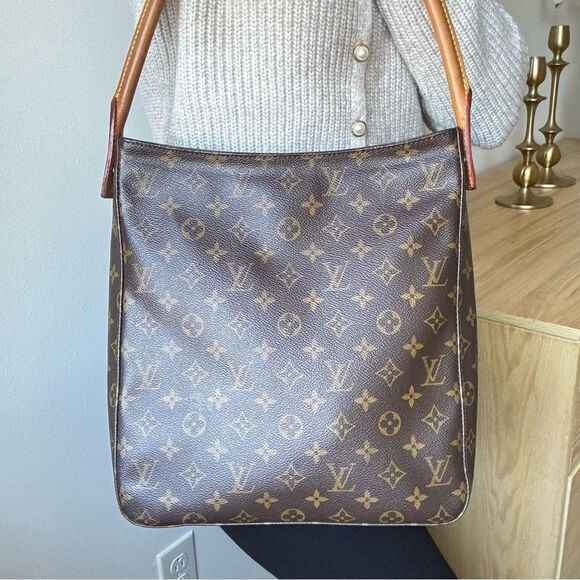 ✅AUTHENTIC✅LOUIS VUITTON LOOPING GM - Picture 15 of 15